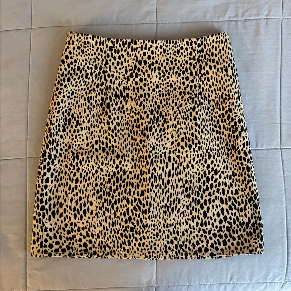 Brandy Melville Phoebe Mini Skirt | Leopard